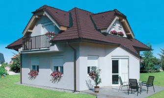 Unconventional house with basement and spacious living room.